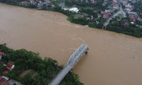  Vụ sập cầu Phong Châu: Đề xuất phương án mới trục vớt tiện 第3张