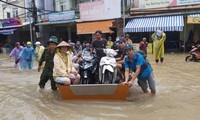  Mưa lớn kéo dài, nhiều nơi ở Phú Quốc chìm trong biển nước 第11张