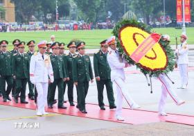 Lãnh đạo Đảng, Nhà nước vào Lăng viếng Chủ tịch Hồ Chí Minh nhân dịp Quốc khánh  第4张