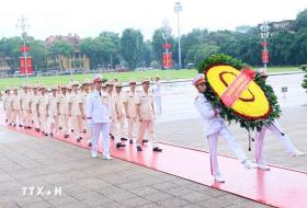 Lãnh đạo Đảng, Nhà nước vào Lăng viếng Chủ tịch Hồ Chí Minh nhân dịp Quốc khánh  第5张