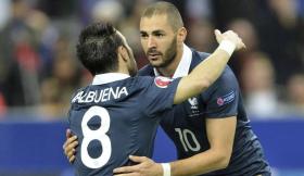 Karim Benzema: Quả bóng vàng &quot;biến thái&quot;, dùng clip sex tống tiền... bạn thân  第2张