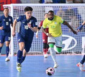 Đội tuyển futsal Thái Lan thua Brazil 1-9 tại World Cup