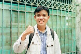 Nam sinh xã biên giới tự học đạt 8.5 IELTS 