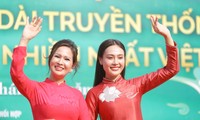  Sen Tây Hồ, nồng nàn hương Hà Nội 