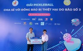  Bí thư Nguyễn Văn Nên tham gia giải Pickleball, chia sẻ với đồng bào bị thiệt hại do bão lũ 第2张