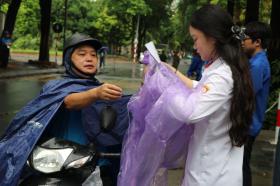 Hà Nội và loạt tỉnh, thành thông báo &quot;khẩn&quot; nghỉ học tránh siêu bão số 3 (Yagi), kể cả học thêm