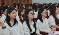  Hiệu trưởng khuyên sinh viên tham gia Đoàn, Hội để tránh bị lừa, ảnh hưởng xấu của MXH 