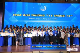 Trao giải thưởng 15 Tháng 10 cho 85 cán bộ Hội tiêu biểu