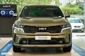 Ngoài &quot;ăn xăng như ngửi&quot;, Kia Sorento PHEV có gì khi đắt gần bằng GLC 200