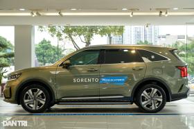 Ngoài &quot;ăn xăng như ngửi&quot;, Kia Sorento PHEV có gì khi đắt gần bằng GLC 200