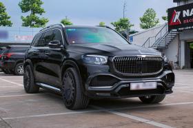 Mua Mercedes hơn 5 tỷ, chủ xe &quot;độ&quot; Brabus mà riêng bộ mâm đã 500 triệu đồng